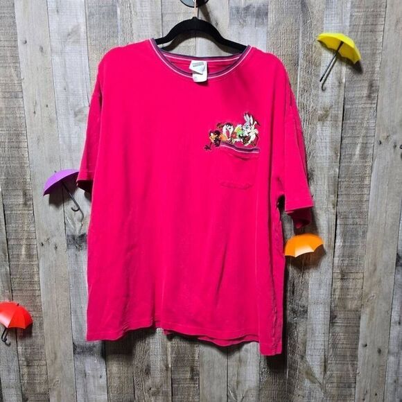Warner Brothers Looney Tunes Vintage 1999 Red Embroidered Tee - Picture 1 of 5